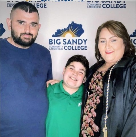 Profile Picture of Tomtosh Yates (@tomtoshyates) on Poshmark