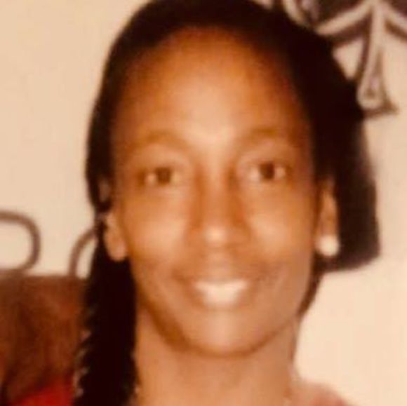 Profile Picture of Richondia Fowlkes (@aaachon) on Poshmark