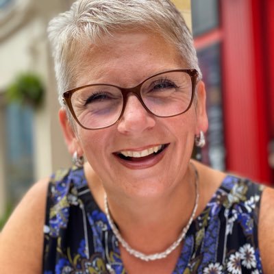 Profile Picture of Arlene Scott (@ArleneScott2) on Twitter