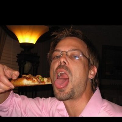 Profile Picture of Jay C (@jasonvallad) on Twitter