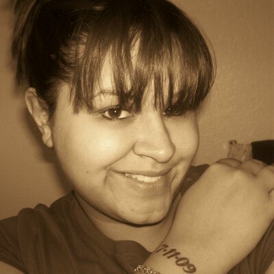 Profile Picture of Jazmin Cintron (@NeNaJaZz318) on Twitter