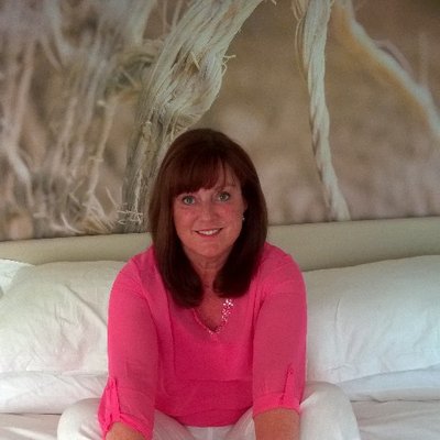 Profile Picture of Deborah Bell (@daisydeb_bell) on Twitter