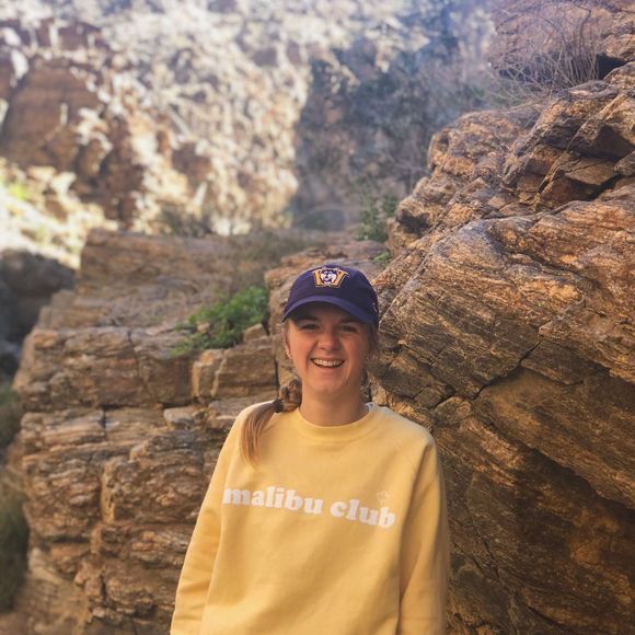 Profile Picture of Bekah Ashpole (@bekahashpole) on Poshmark