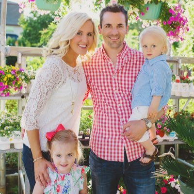 Profile Picture of Robin Boudreau (@RobinBoudreau) on Twitter