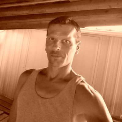 Profile Picture of Randy R Crossland Jr (@crossland_jr) on Twitter