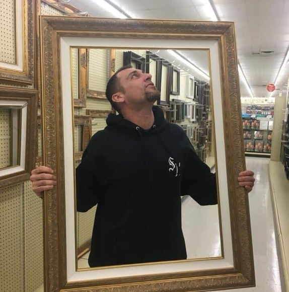 Profile Picture of Aaron Stickans (@aarons_03) on Poshmark