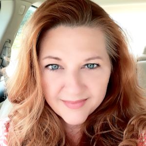 Profile Picture of robinnettles (@robinnettles) on Tiktok