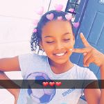 Profile Picture of mariely martinez (@curly.head.eily) on Instagram