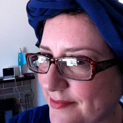 Profile Picture of Eileen France (@Pixalprattle) on Twitter