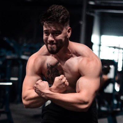 Profile Picture of Alex Cosentino (@cosentinofit) on Twitter