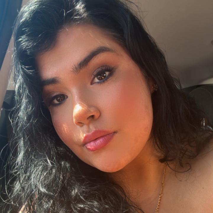 Profile Picture of   Olivia Ibarra... (@livvyydaniellee) on Tiktok