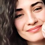 Profile Picture of Tuba Büyüküstün (@tubabustun.official) on Instagram