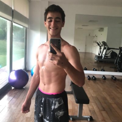 Profile Picture of Lorenzo (@BrunoniLolo) on Twitter