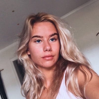 Profile Picture of Autumn Sells (@autumnsellss) on Twitter