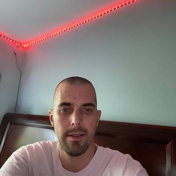 Profile Picture of James Marston (@jmarston257) on Poshmark