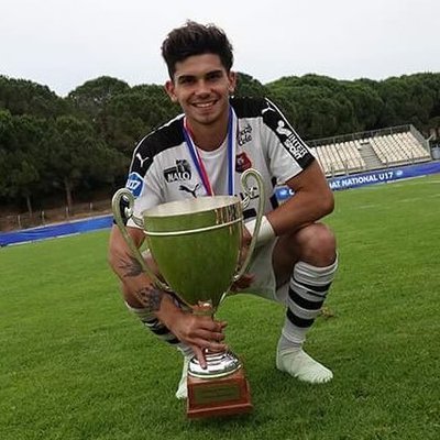 Profile Picture of Lucas Da Cunha (@LucasDaCunhaoff) on Twitter