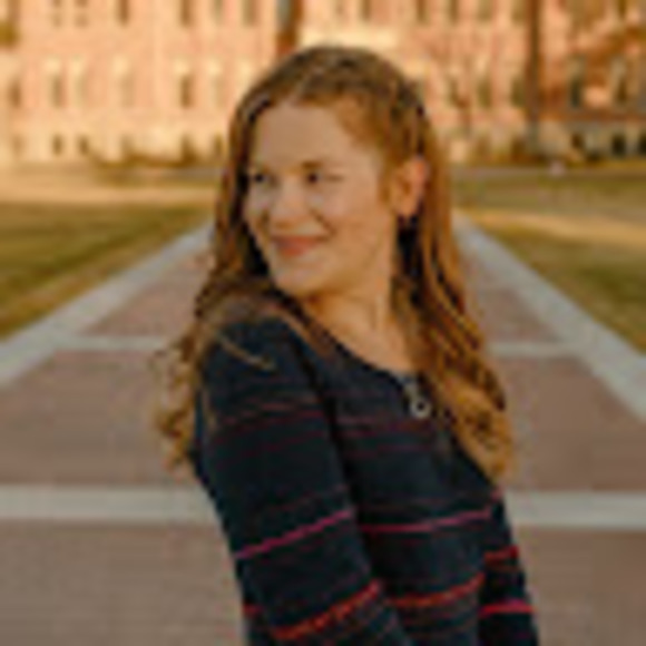 Profile Picture of Clare Morrisette-calvert (@claremorrisette) on Poshmark