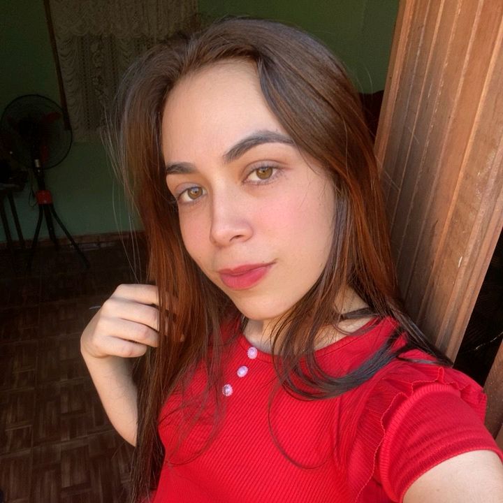 Profile Picture of Zulee🌻 (@bianca_silveroo) on Tiktok