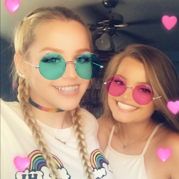 Profile Picture of Savanna Sapera (@ssapera) on Poshmark
