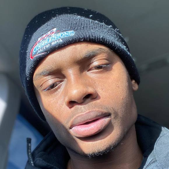 Profile Picture of Tyreele Craig (@tyty33craig) on Poshmark