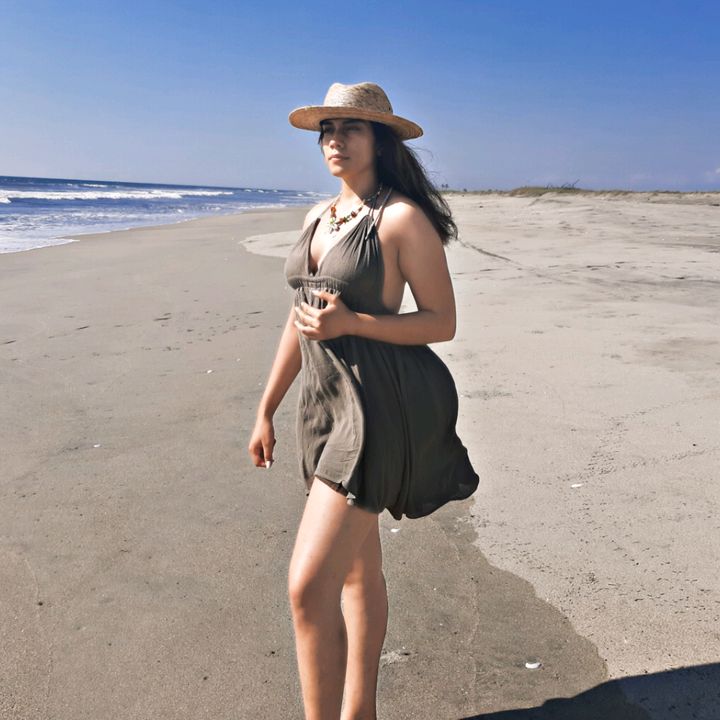 Profile Picture of Violetta Lara (@violettalara4) on Tiktok