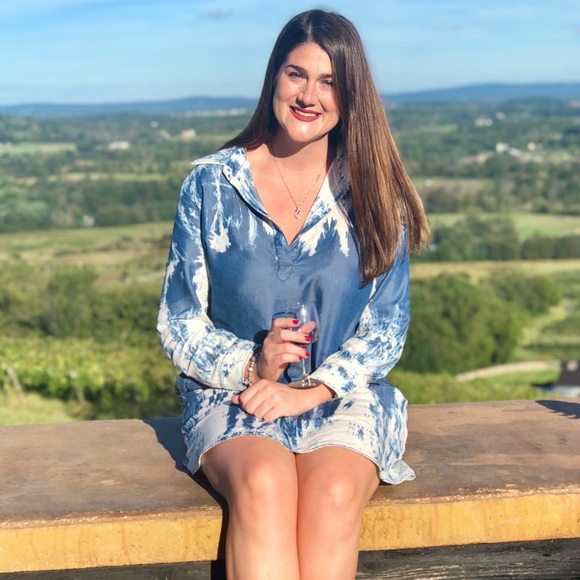 Profile Picture of Joelle Depietro (@jldepietro) on Poshmark