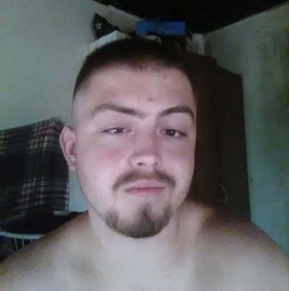Profile Picture of Joseph Ratliff (@josephratliff) on Poshmark
