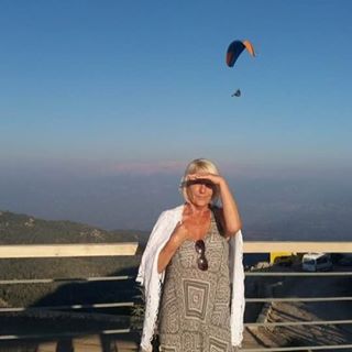 Profile Picture of Sue Warnock (Spencer) (@sue.warnock1) on Facebook