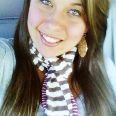 Profile Picture of Stefanie DaSilva (@usStefanie) on Twitter