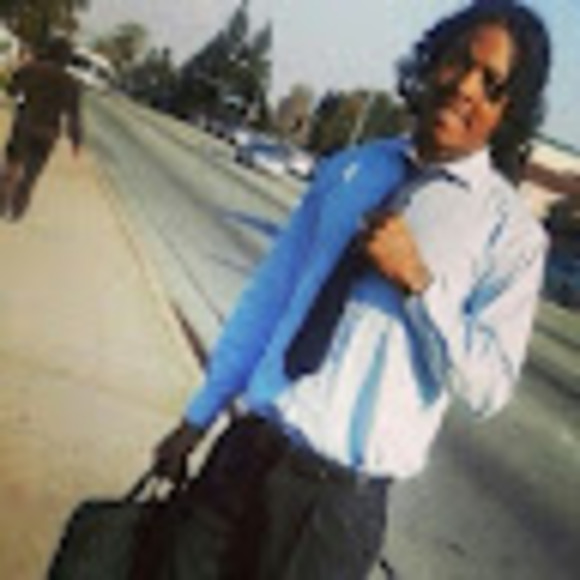 Profile Picture of Gary Ahquin (@garyahquin) on Poshmark