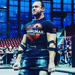 Robert Hughes - Instagram Profile Picture of Robert Hughes (@strongmanhughes) on Instagram