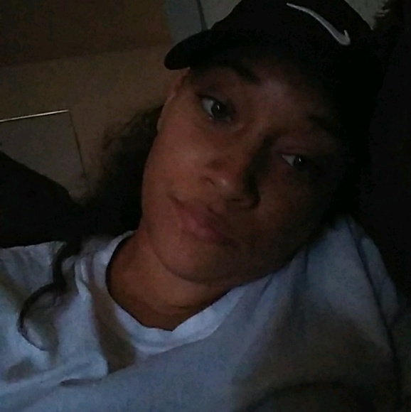 Profile Picture of Tanesha Arkinson (@arkinson1) on Poshmark