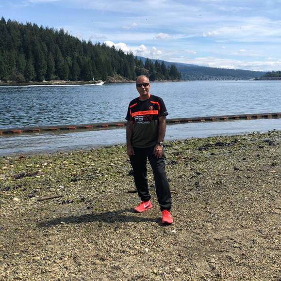 Amirmohammad Razmkhah - Poshmark Profile Picture of Amirmohammad Razmkhah (@amirrazmkhah) on Poshmark