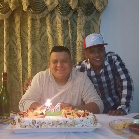 Wilber de Perez - Poshmark Profile Picture of Wilber de Perez (@wilbert1_1lemus) on Poshmark