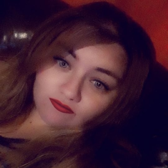 Profile Picture of Brianna Sneeden (@briannasneeden) on Poshmark