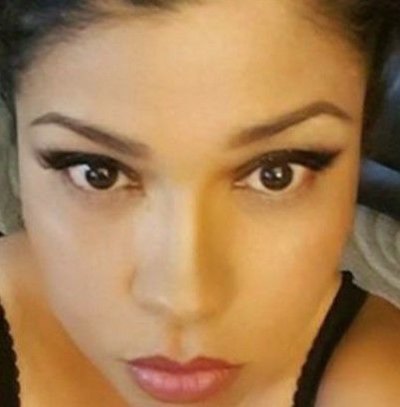 Profile Picture of Melisa Gutierrez (@melisagomez701) on Poshmark