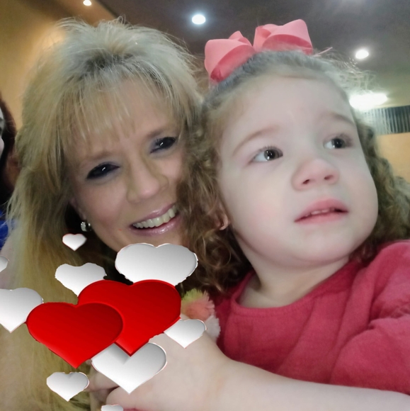 Profile Picture of Rachelle Bailey (@lilbratt46) on Poshmark