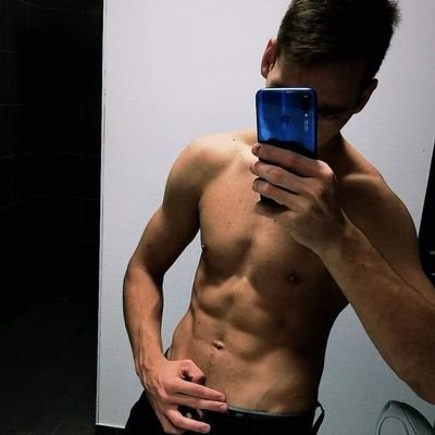 Profile Picture of Tomáš Petrásek (@TomPetrsek3) on Twitter