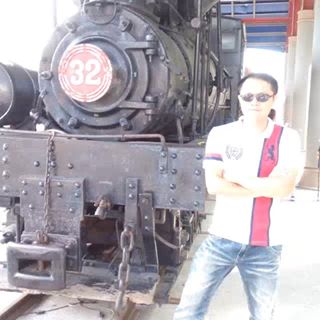 Profile Picture of 李明龍 (全泉搬家) (@&) on Facebook