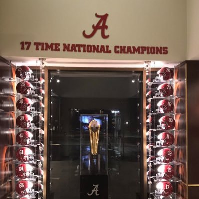 Profile Picture of Martin Currier (@Currier1985) on Twitter