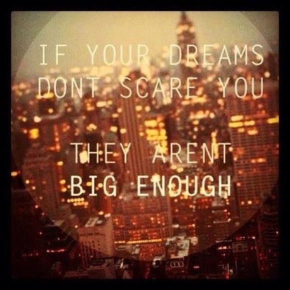 Profile Picture of Dora James (@doraexplora33) on Poshmark