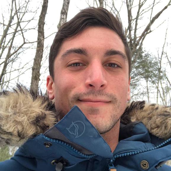 Profile Picture of Nathan Lessard (@minifvr2) on Poshmark