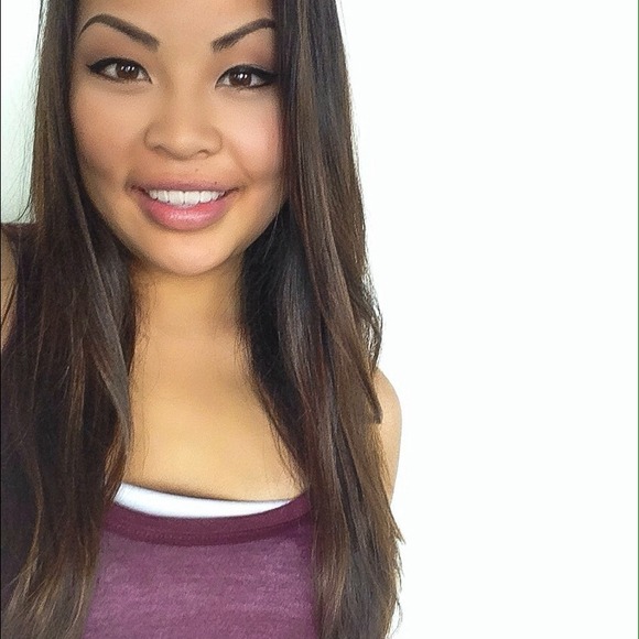 Profile Picture of Bianca Cabrera (@missbianca96) on Poshmark