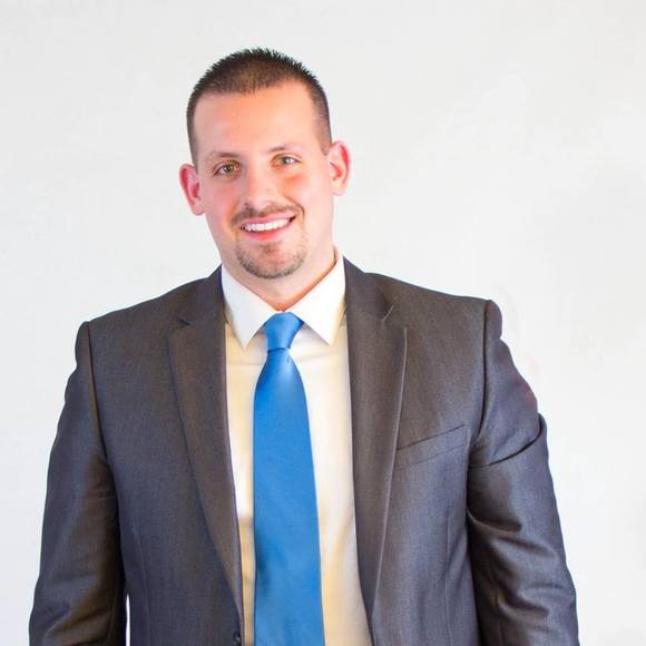 Profile Picture of John Savini (@johnsavini) on Poshmark