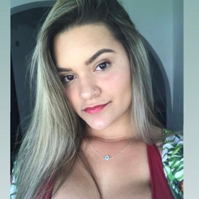 Profile Picture of Lorena Rodrigues (@loreerodrigues_) on Twitter