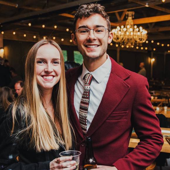 Andrew Gilbaugh - Poshmark Profile Picture of Andrew Gilbaugh (@andrewgilbaugh) on Poshmark