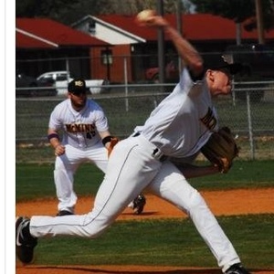 Profile Picture of Matthew Lingerfelt (@biggest_baller) on Myspace