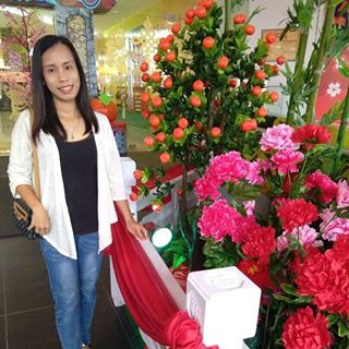 Profile Picture of Servenett Ed (@mary.chuat.58) on Facebook