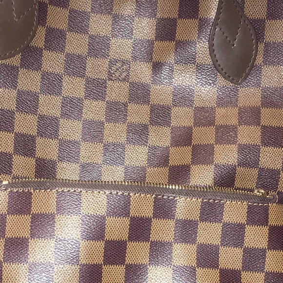 Sofia Adamez - Poshmark Profile Picture of Sofia Adamez (@sofiaadamez) on Poshmark