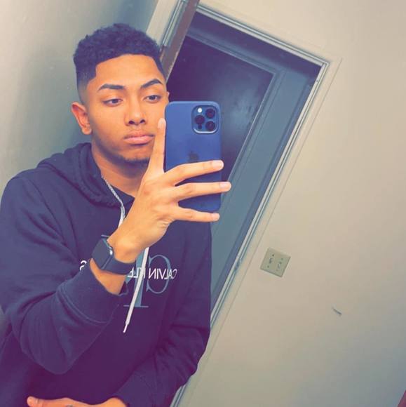 Profile Picture of Shane Wilson (@princeshane419) on Poshmark